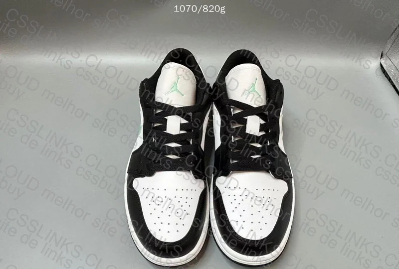 Air Jordan 1 Low 9