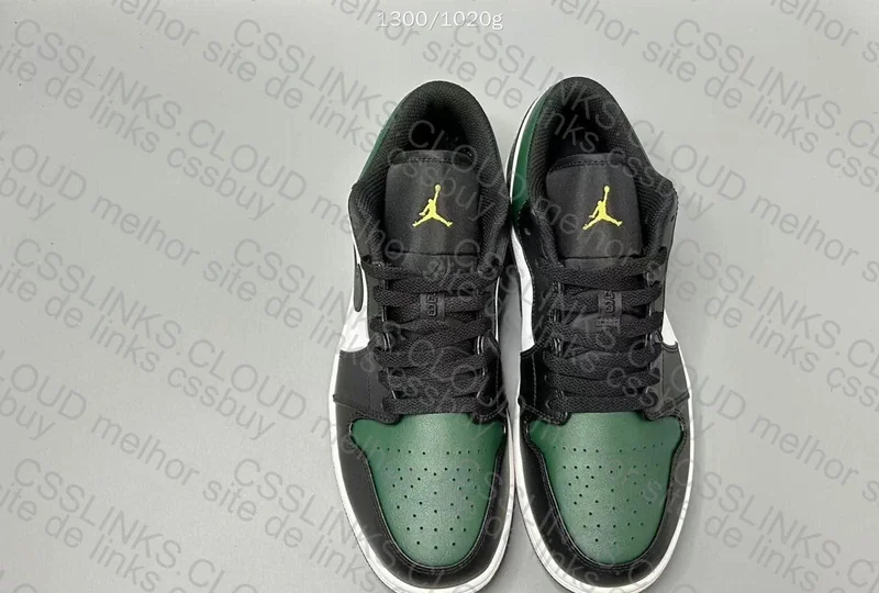 Air Jordan 1 Low 8