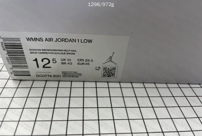 Air Jordan 1 Low 4