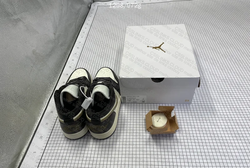 Air Jordan 1 Low 5