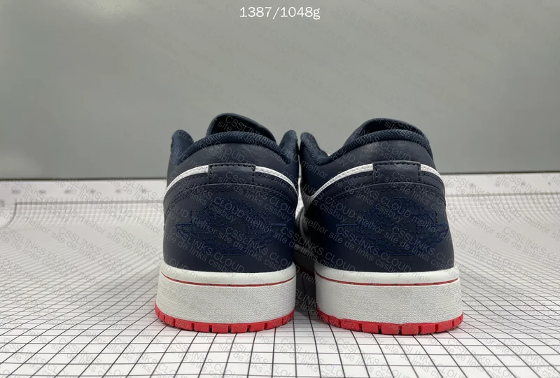 Air Jordan 1 Low
