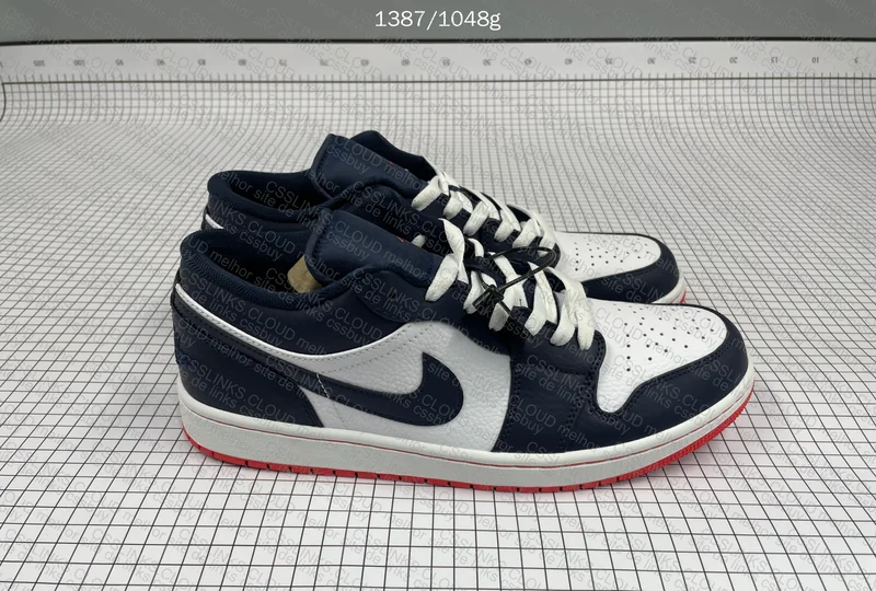 Air Jordan 1 Low 4