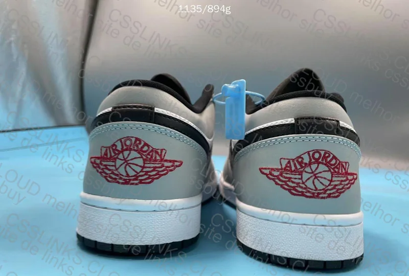 Air Jordan 1 Low 7