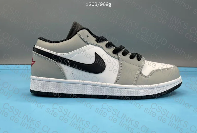 Air Jordan 1 Low 9