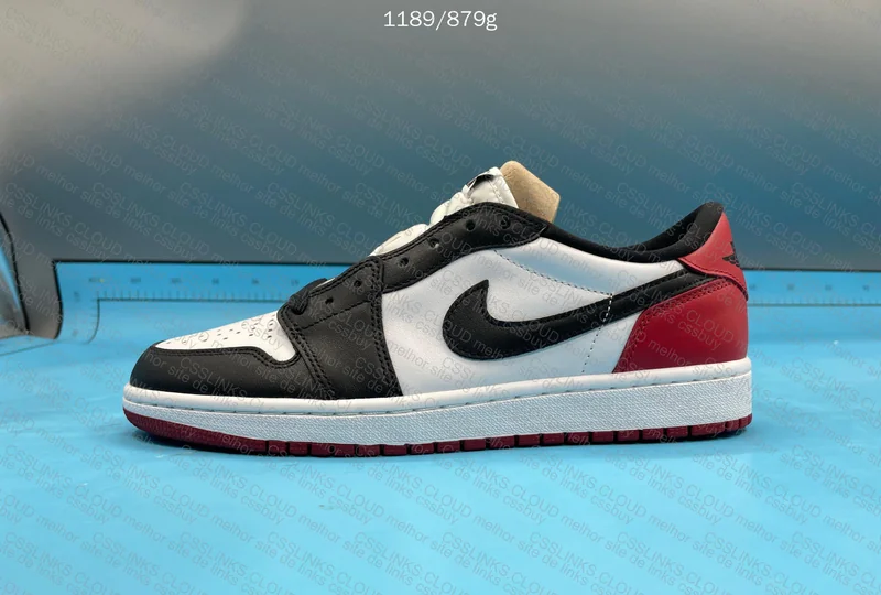 Air Jordan 1 Low 3