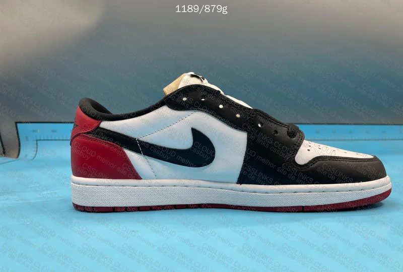 Air Jordan 1 Low 4
