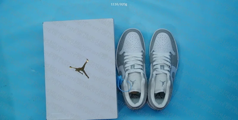 Air Jordan 1 Low 3