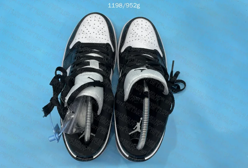 Air Jordan 1 Low 2