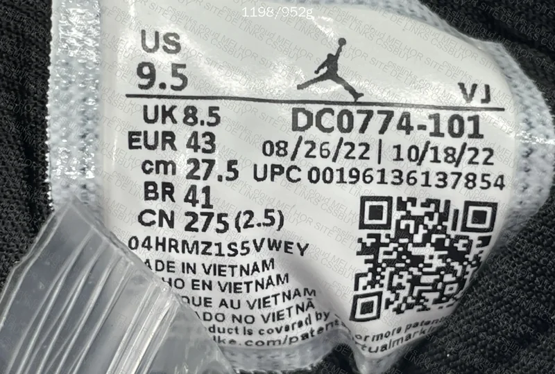Air Jordan 1 Low 3