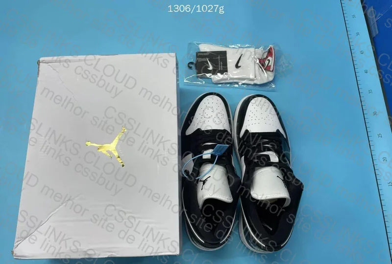 Air Jordan 1 Low 2