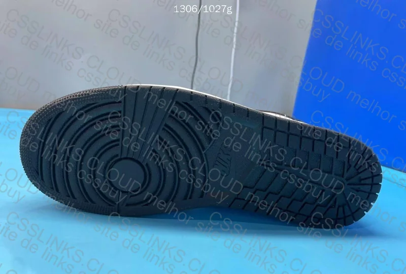 Air Jordan 1 Low 5