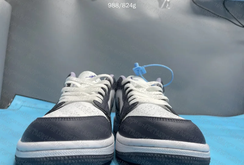 Air Jordan 1 Low 2