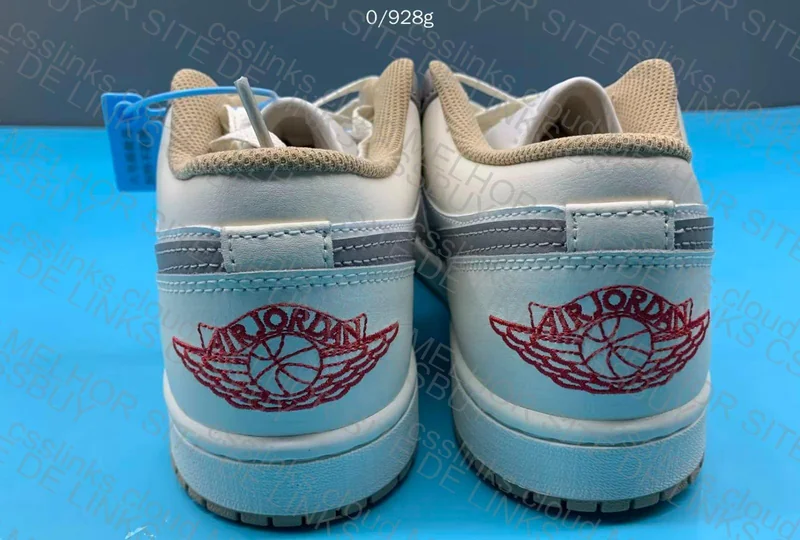 Air Jordan 1 Low