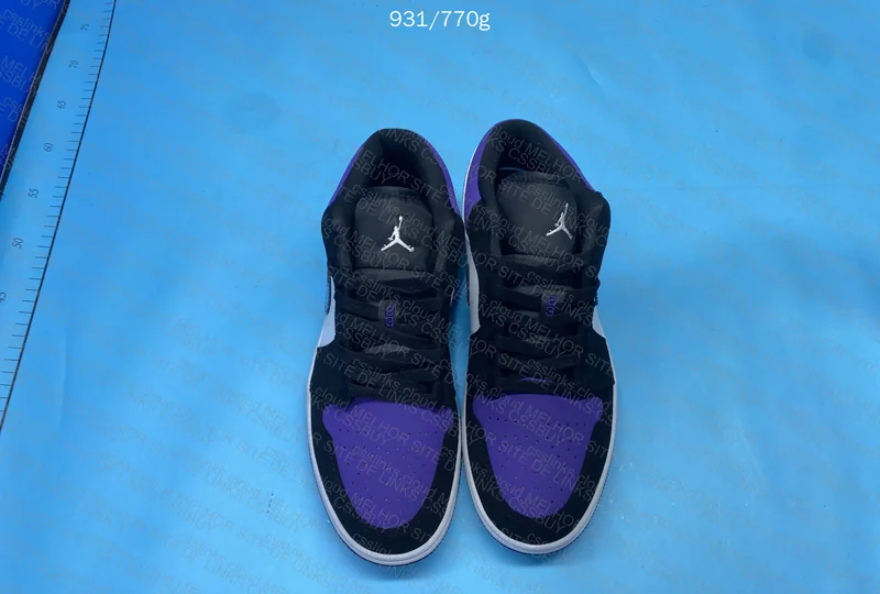Air Jordan 1 Low