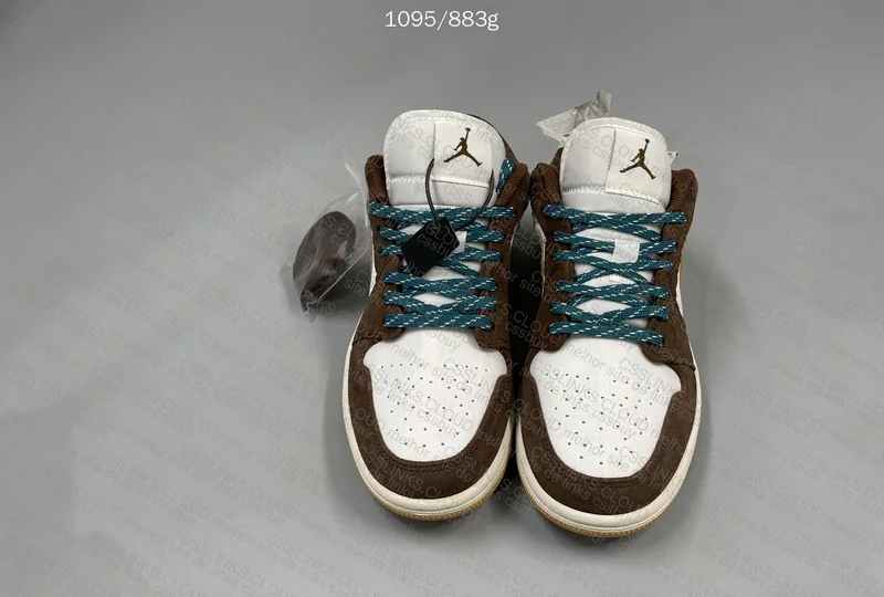 Air Jordan 1 Low (Colorway Help?)