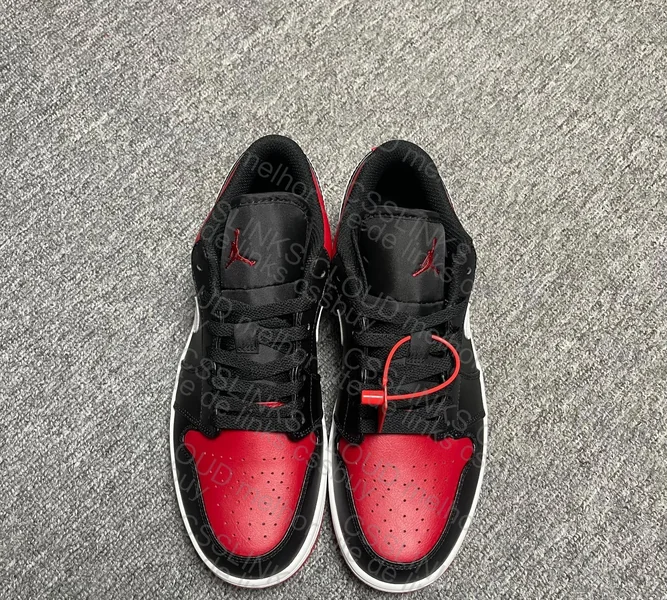Air Jordan 1 Low Alternate Bred Toe 3