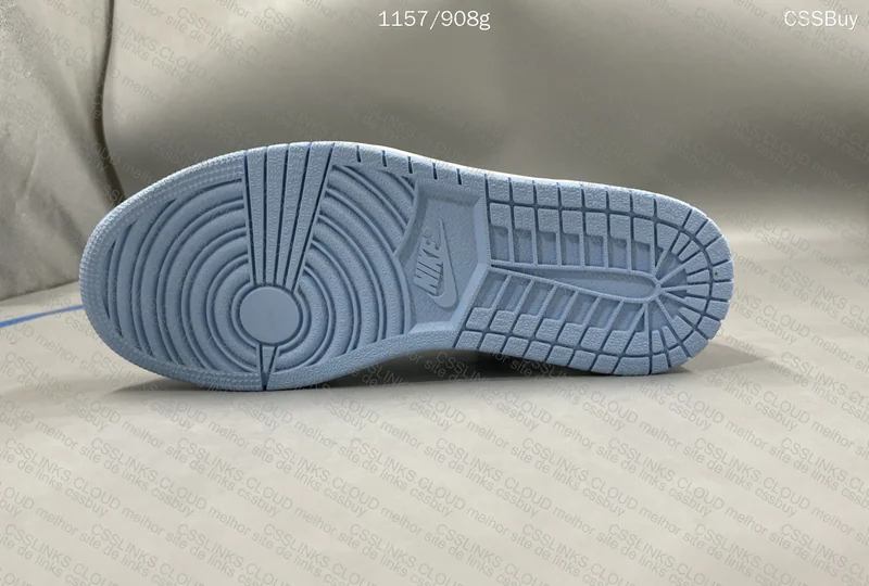 Air Jordan 1 Low Aluminium 6