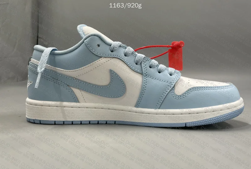 Air Jordan 1 Low Aluminium 7