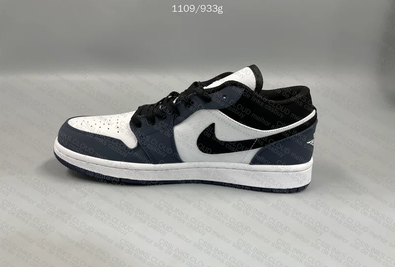 Air Jordan 1 Low Armory Navy 2