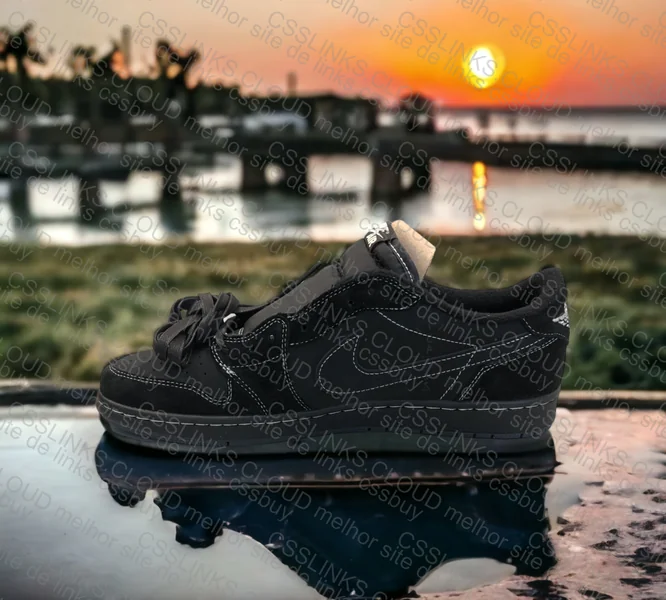 Air Jordan 1 Low Black Phantom 3