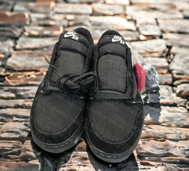 Air Jordan 1 Low Black Phantom 6
