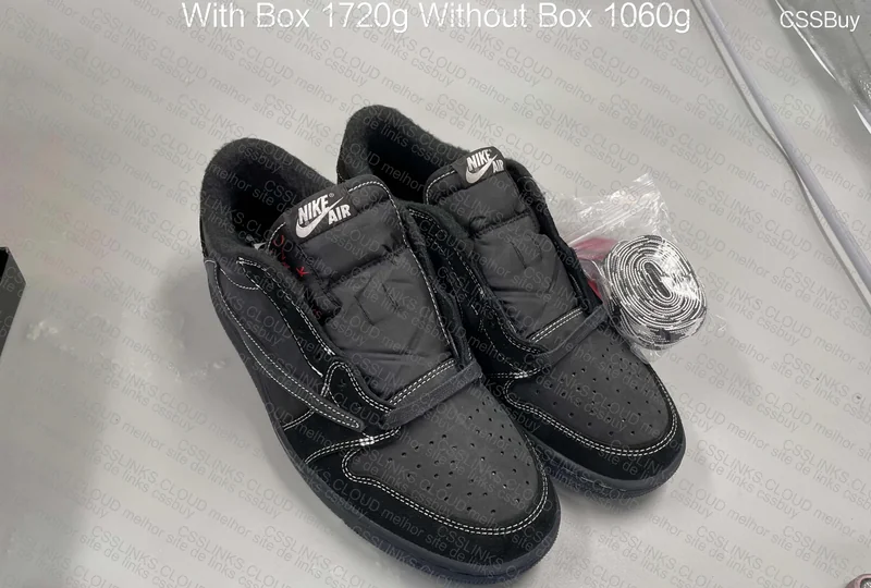 Air Jordan 1 Low - 'Black Phantom'