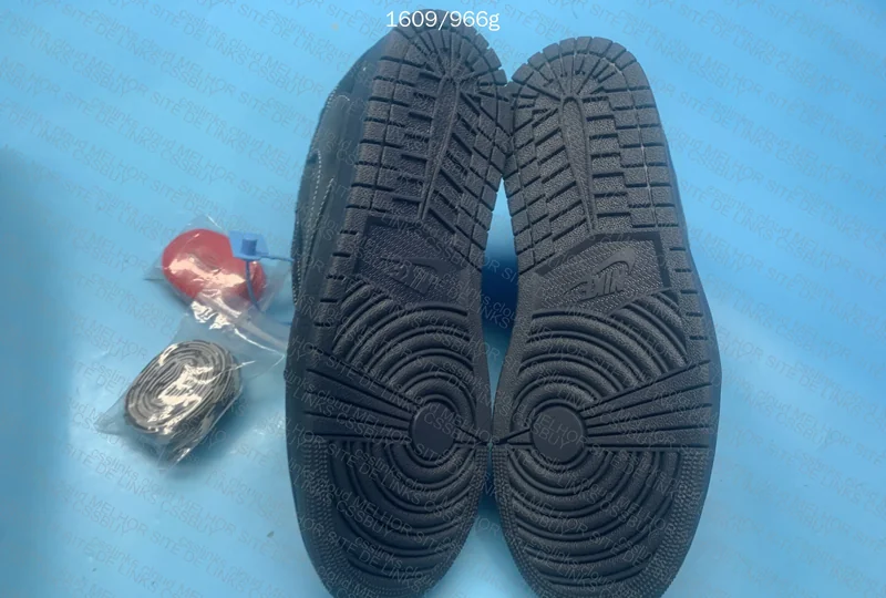 Air Jordan 1 Low Black Phantom 5