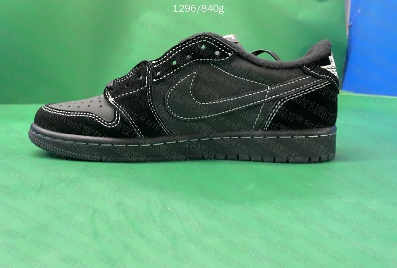 Air Jordan 1 Low Black Phantom 5