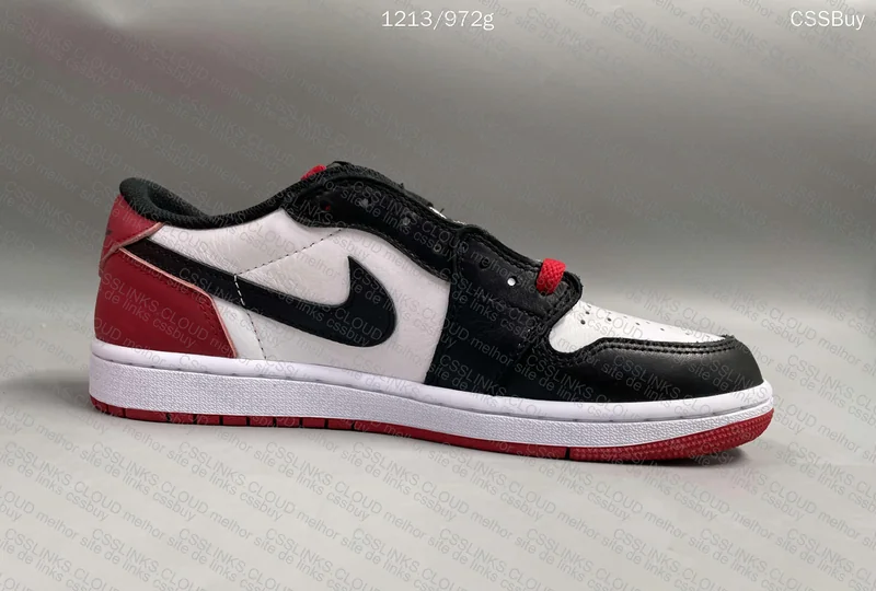 Air Jordan 1 Low Black Toe 4