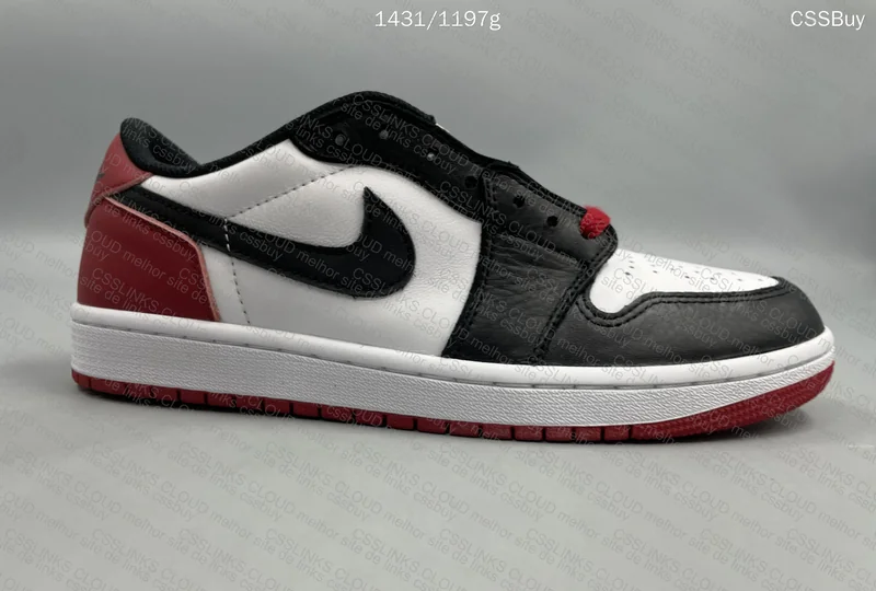 Air Jordan 1 Low 'Black Toe' 3