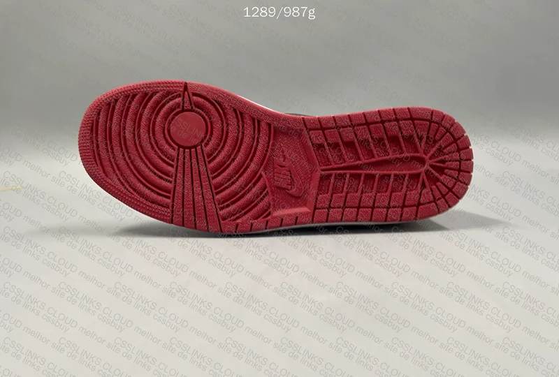 Air Jordan 1 Low Black Toe 6