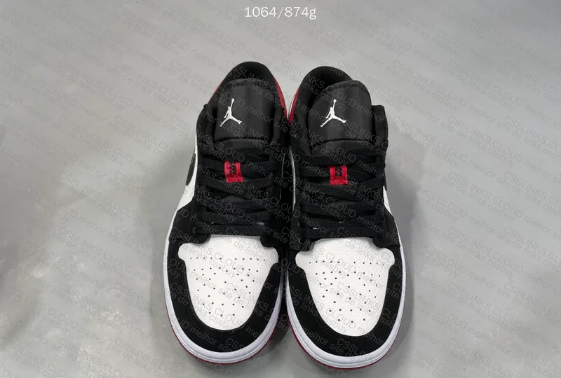 Air Jordan 1 Low Black Toe
