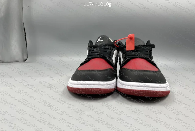 Air Jordan 1 Low Black/White-Red 3
