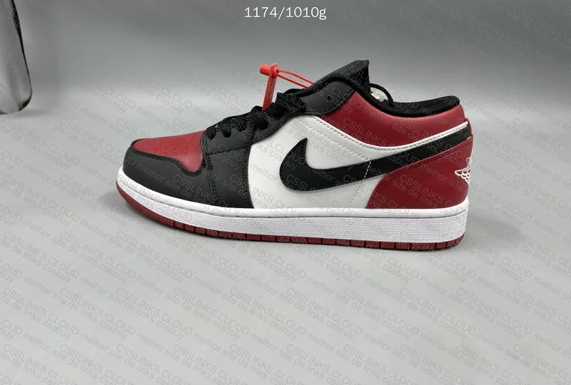 Air Jordan 1 Low Black/White-Red 6