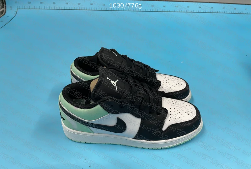 Air Jordan 1 Low - Blindbox Sale 4