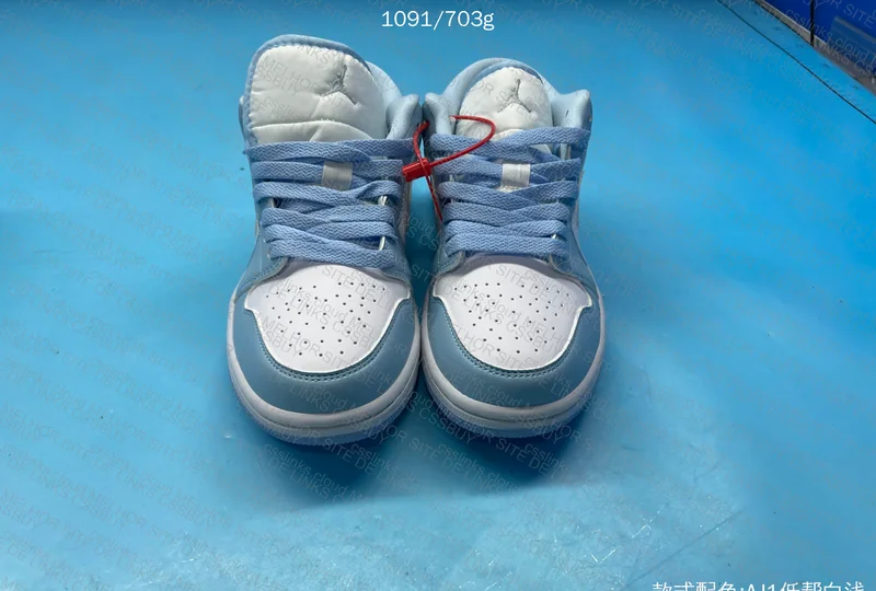 Air Jordan 1 Low Blue 8