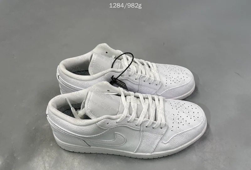 Air Jordan 1 Low White 5