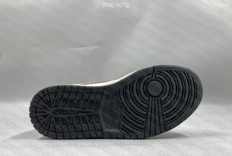 Air Jordan 1 Low "Brown Elephant" 6