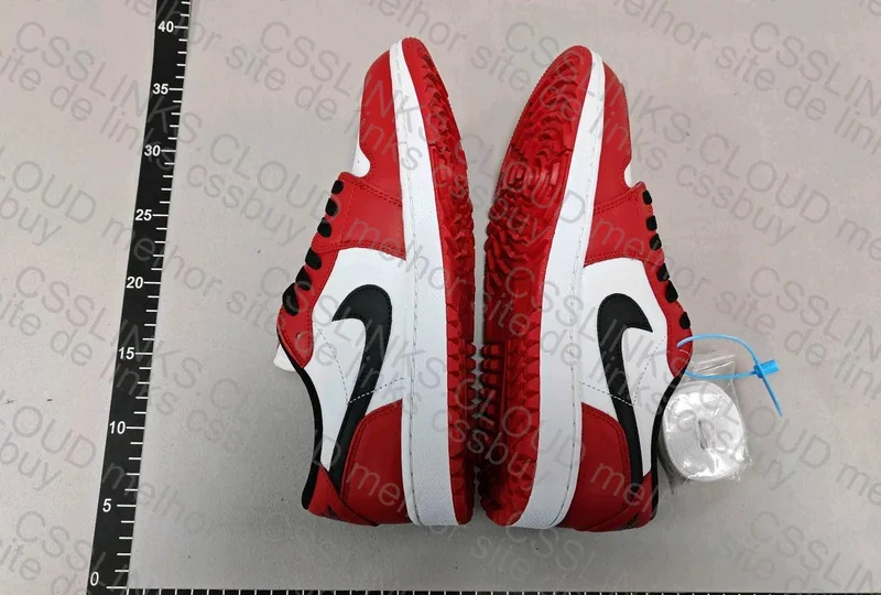 Air Jordan 1 Low - Chicago Golf