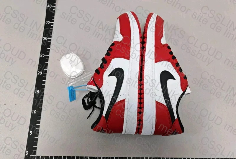 Air Jordan 1 Low - Chicago Golf 5