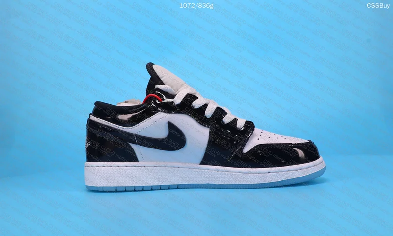 Air Jordan 1 Low Concord 5