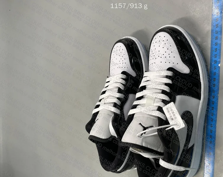 Air Jordan 1 Low Concord 3