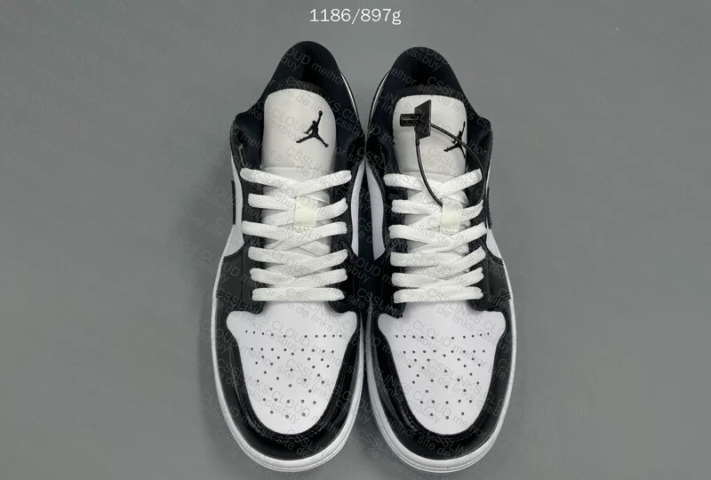 Air Jordan 1 Low "Concord" OVO 2