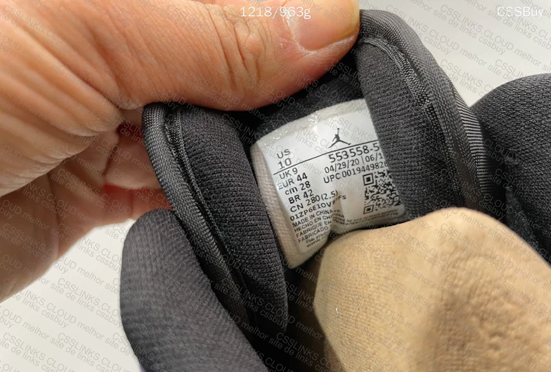 Air Jordan 1 Low Court People 4