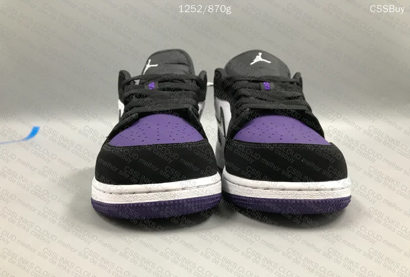 Air Jordan 1 Low 'Court Purple' 4
