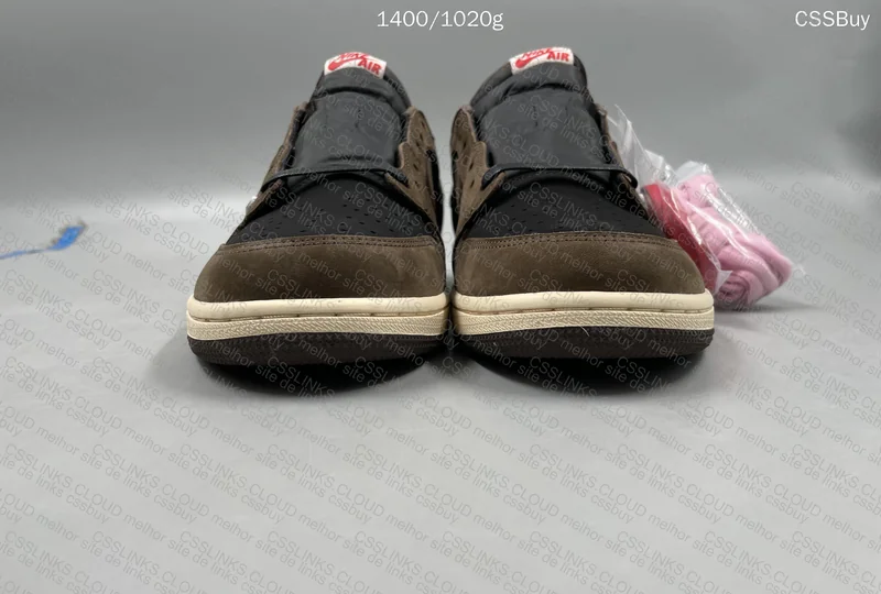 Air Jordan 1 Low Dark Mocha 8