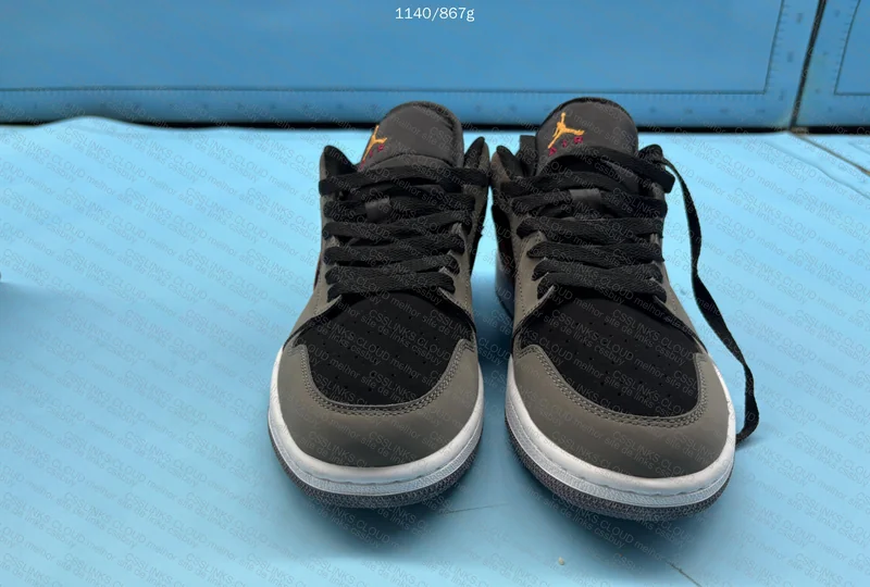 Air Jordan 1 Low 89y 2