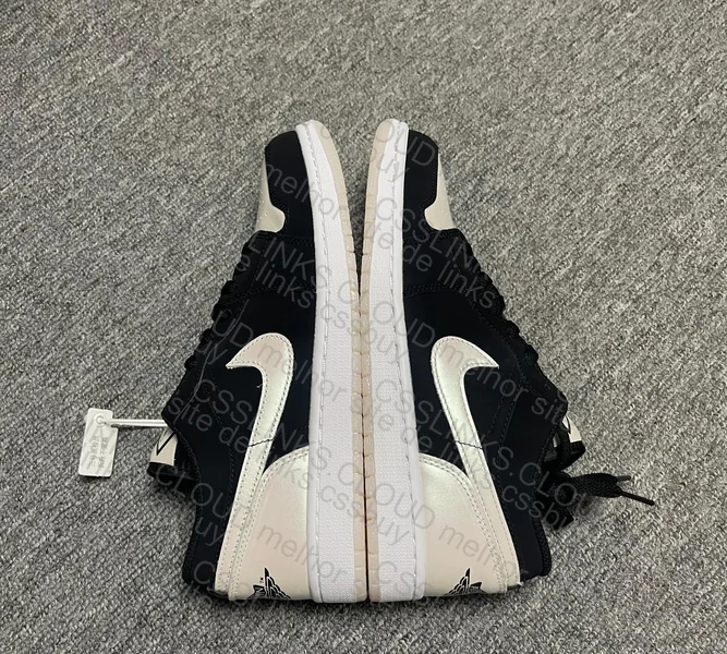 Air Jordan 1 Low Diamond