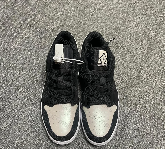 Air Jordan 1 Low Diamond 3