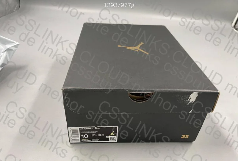 Air Jordan 1 Low Diamond 8